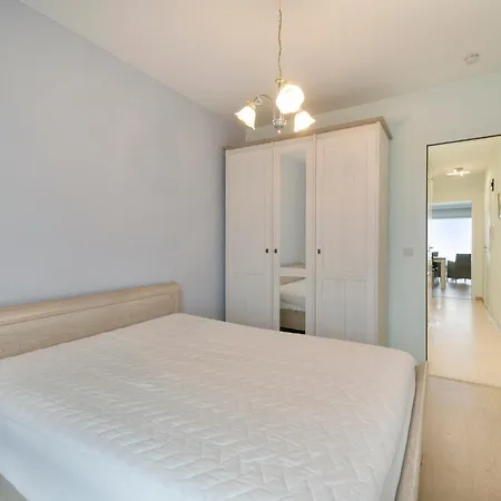 Flat In With Stunning Sea Views Daire